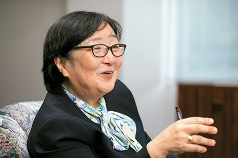 国立大学協会専務理事　林佳世子